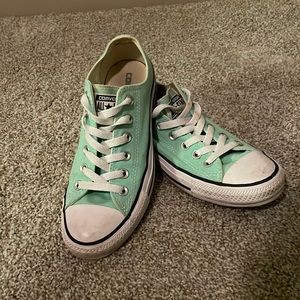Mint Converse